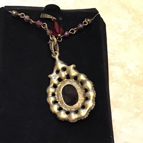 Vintage Necklace Set - Picture 3 of 6